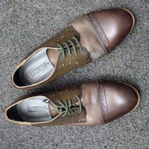 Pikolinos Women\'s Royal Cap Toe Derby Shoes